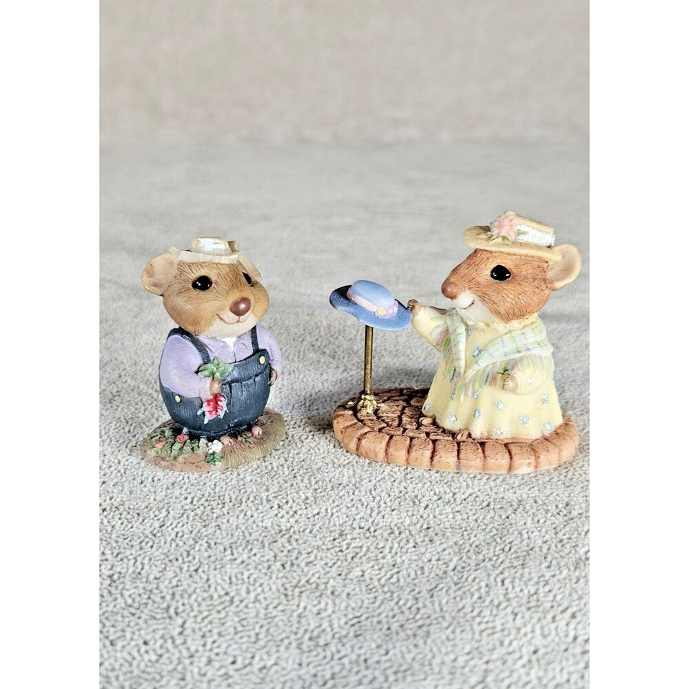 Hallmark Moustershire Miles Fielding And Hattie Chapeau Figurines EUC